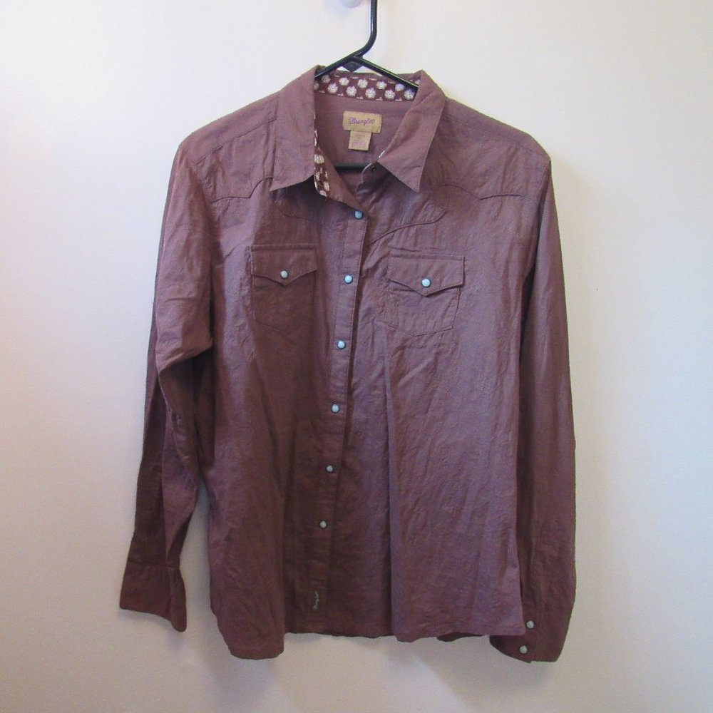 Women's Wrangler Western Button Down Long Sleeve Top